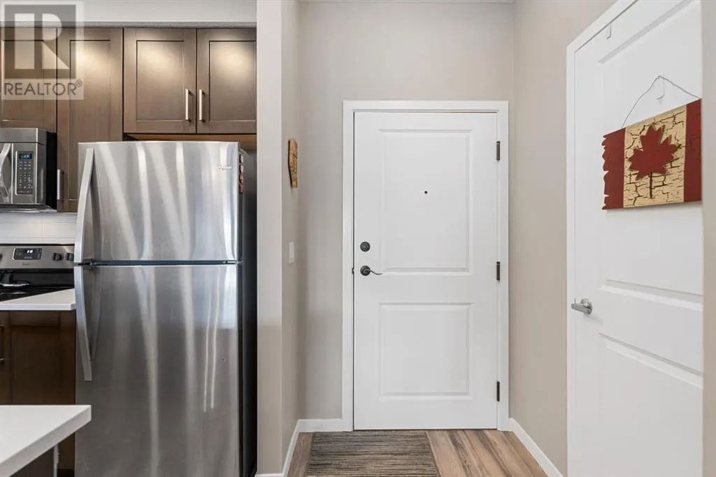 213, 10 Mahogany Mews SE