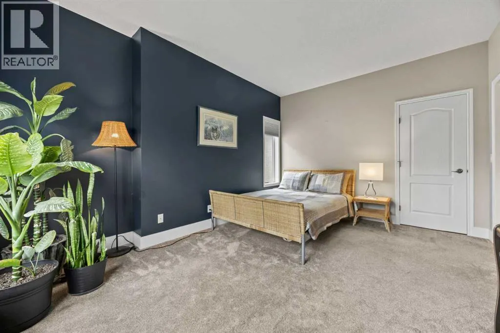 19 Sierra Morena Landing SW