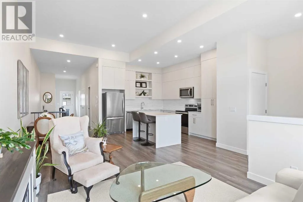 76 D'Arcy Boulevard