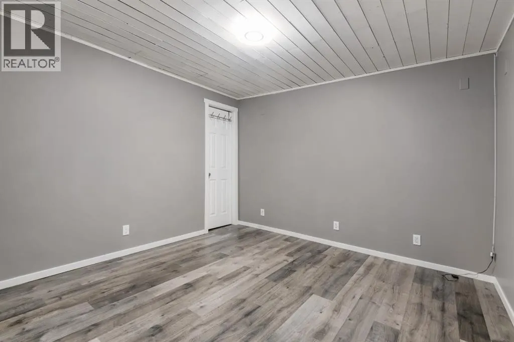 113 Thorson Crescent