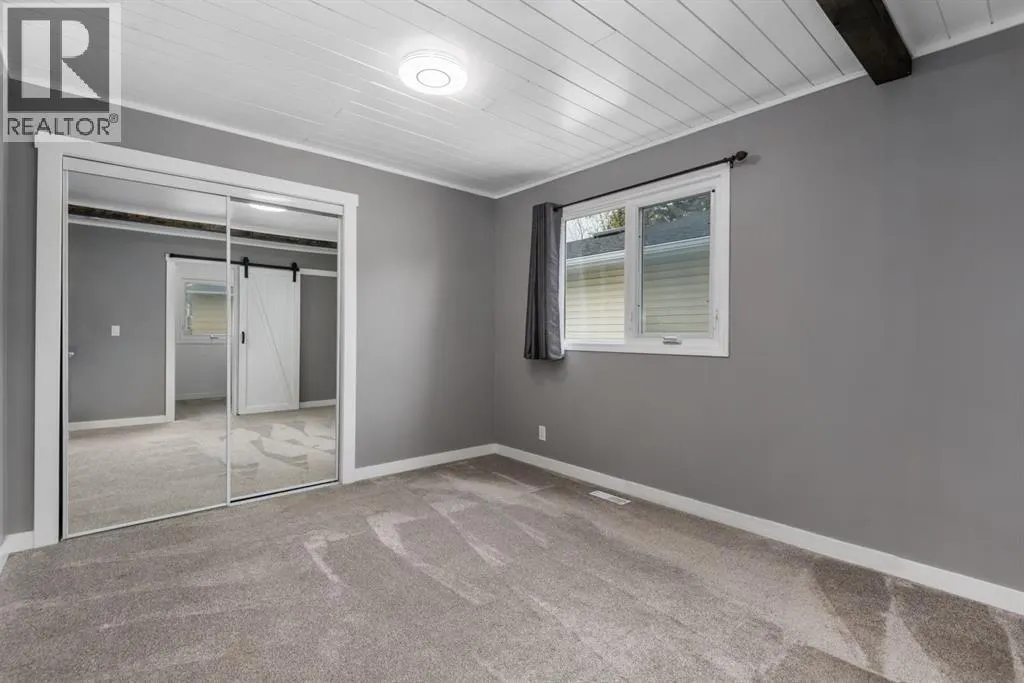113 Thorson Crescent
