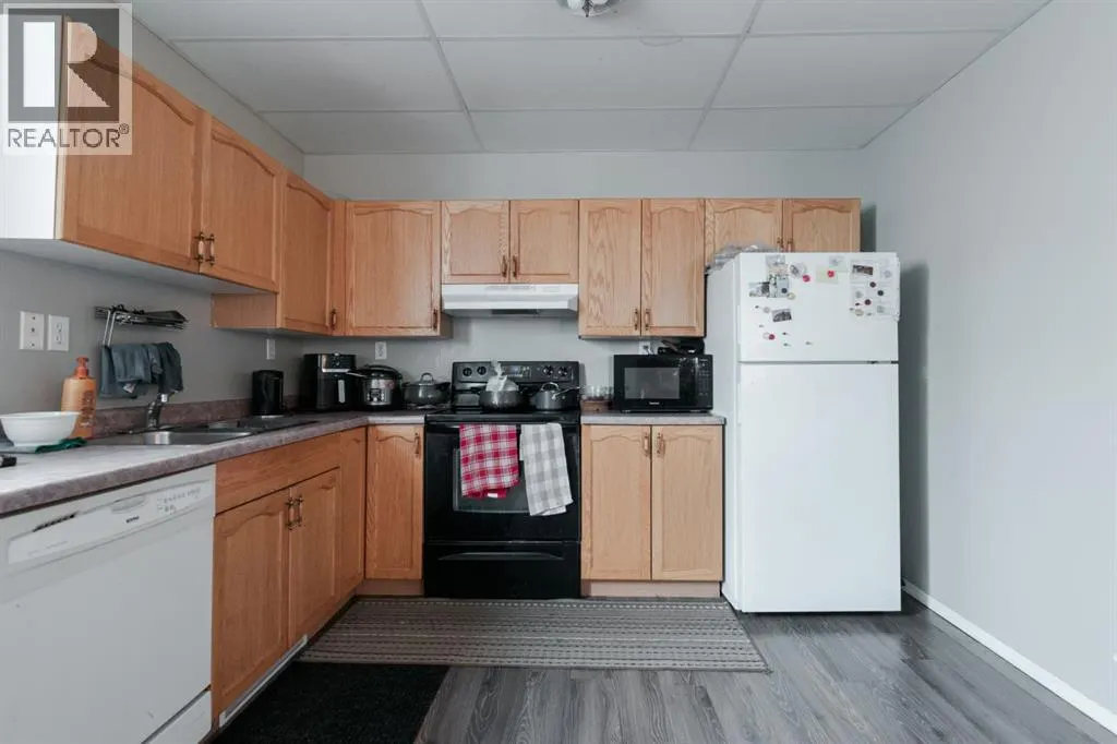 221 Sitka Drive