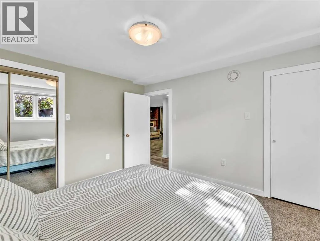 14 Finlay Court SW