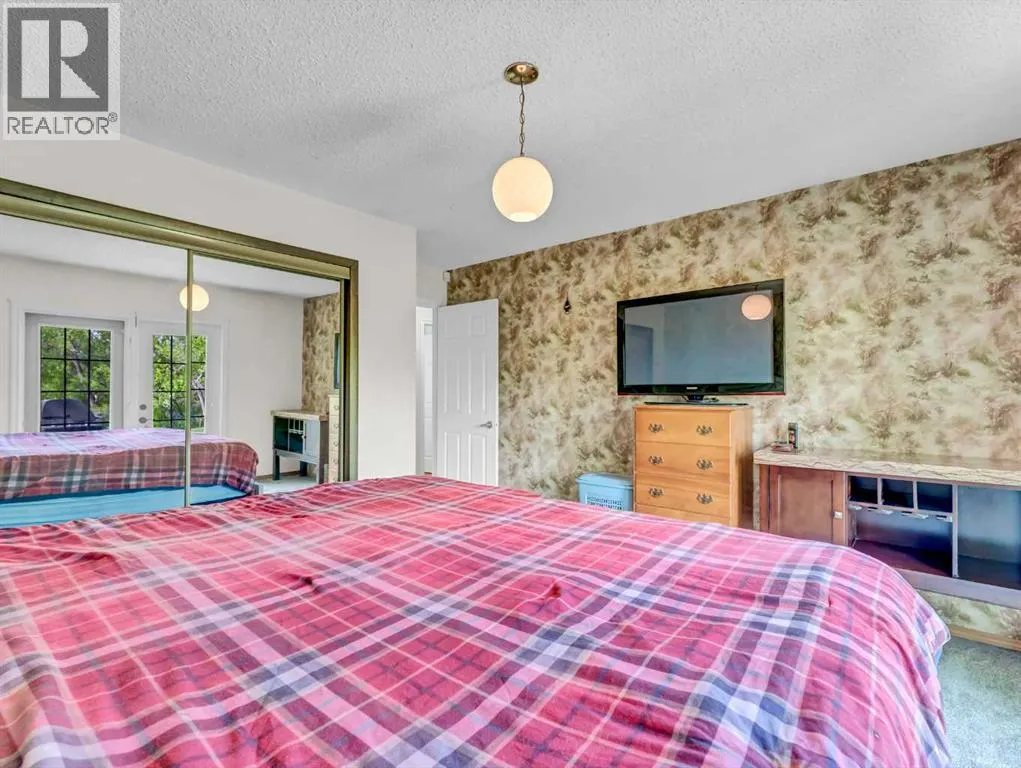 14 Finlay Court SW