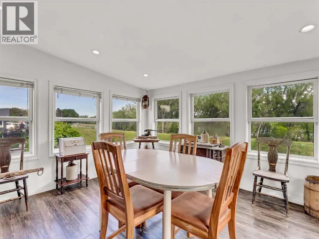 14 Finlay Court SW