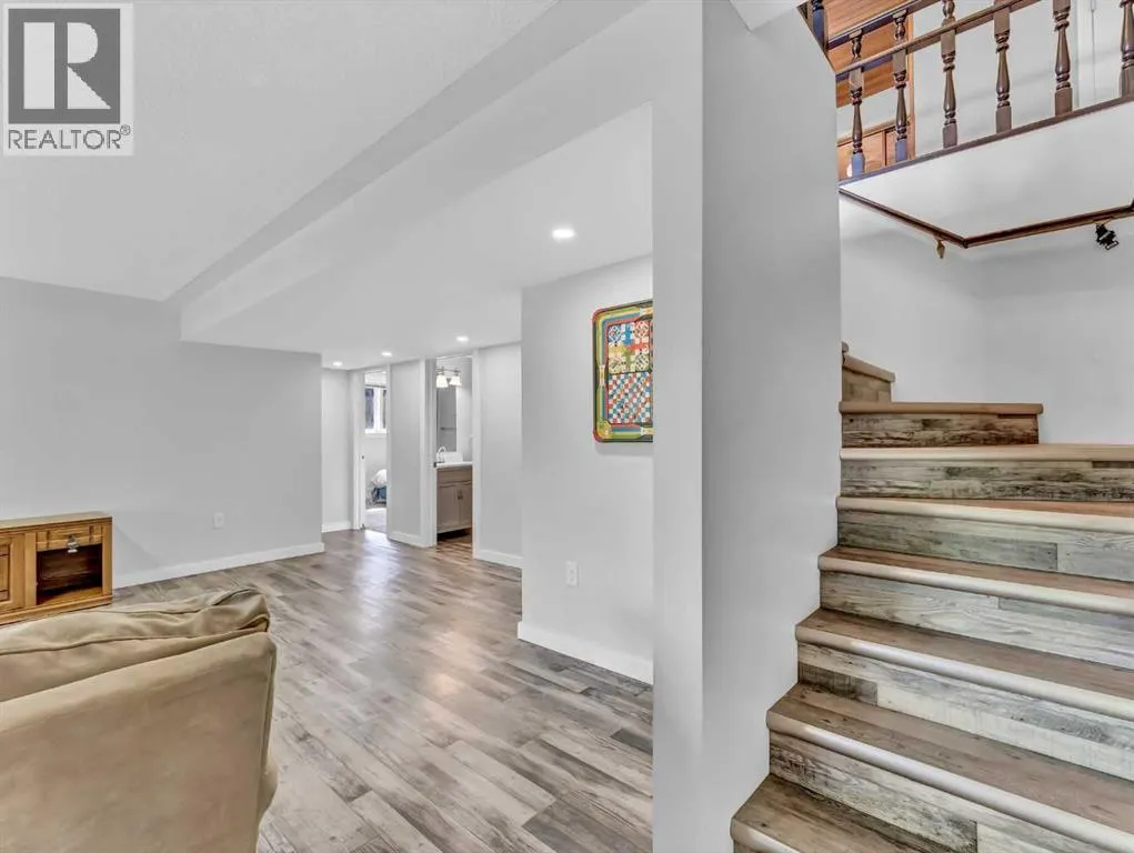 14 Finlay Court SW