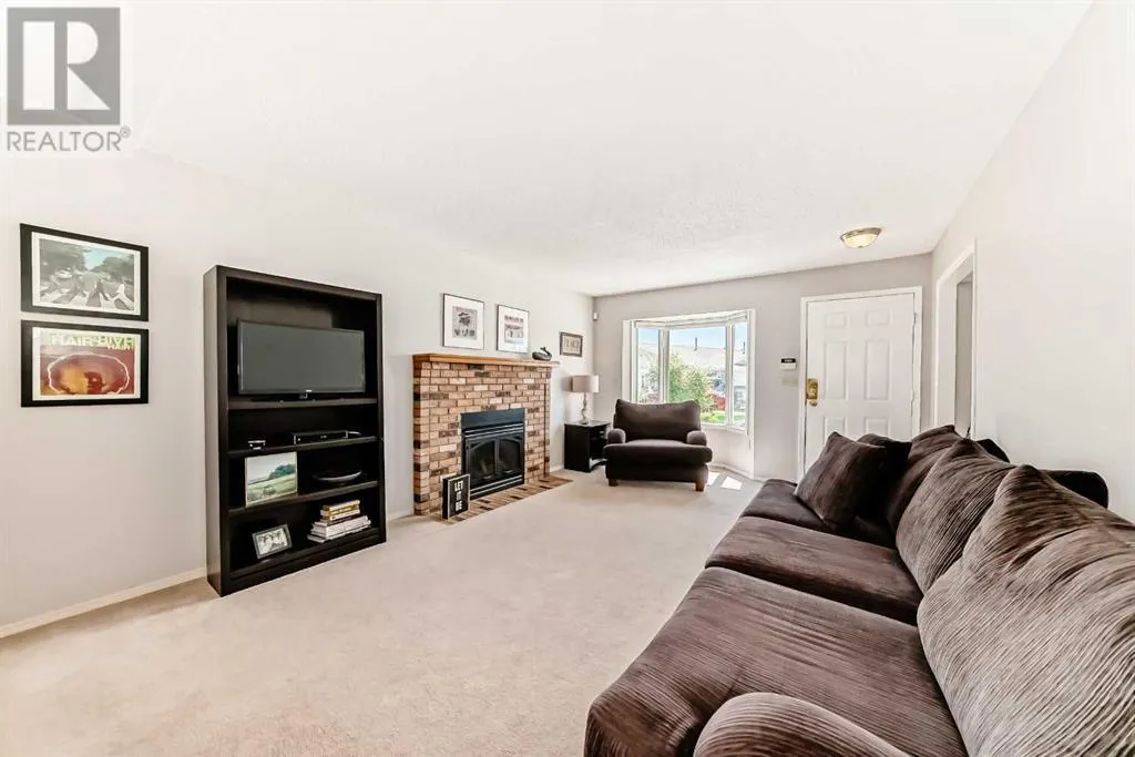 32 Ramsey Close