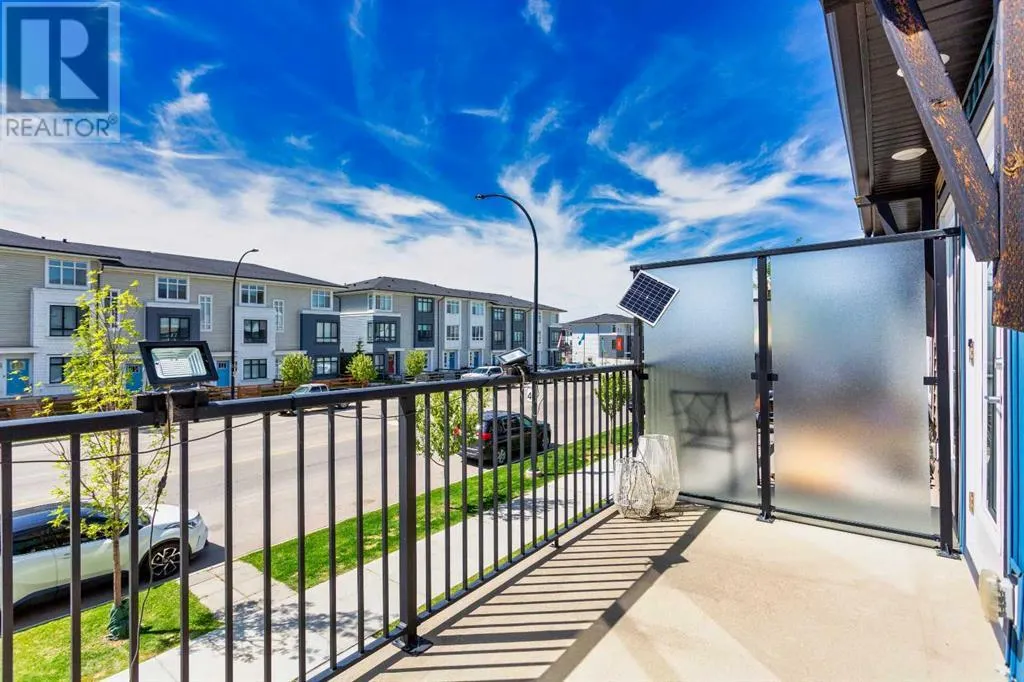 896 Belmont Drive SW