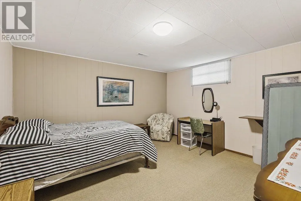 31 Maranda Close NE