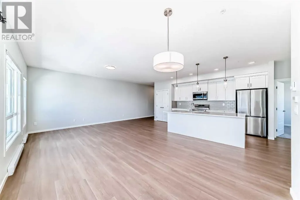 2304, 220 Seton Grove SE