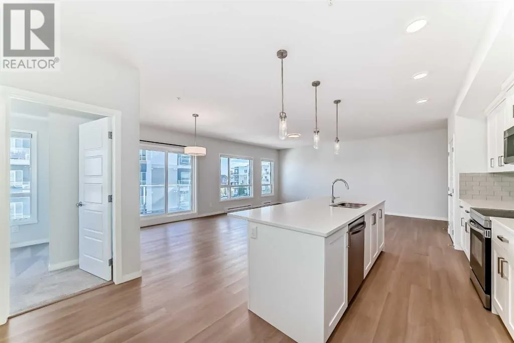 2304, 220 Seton Grove SE