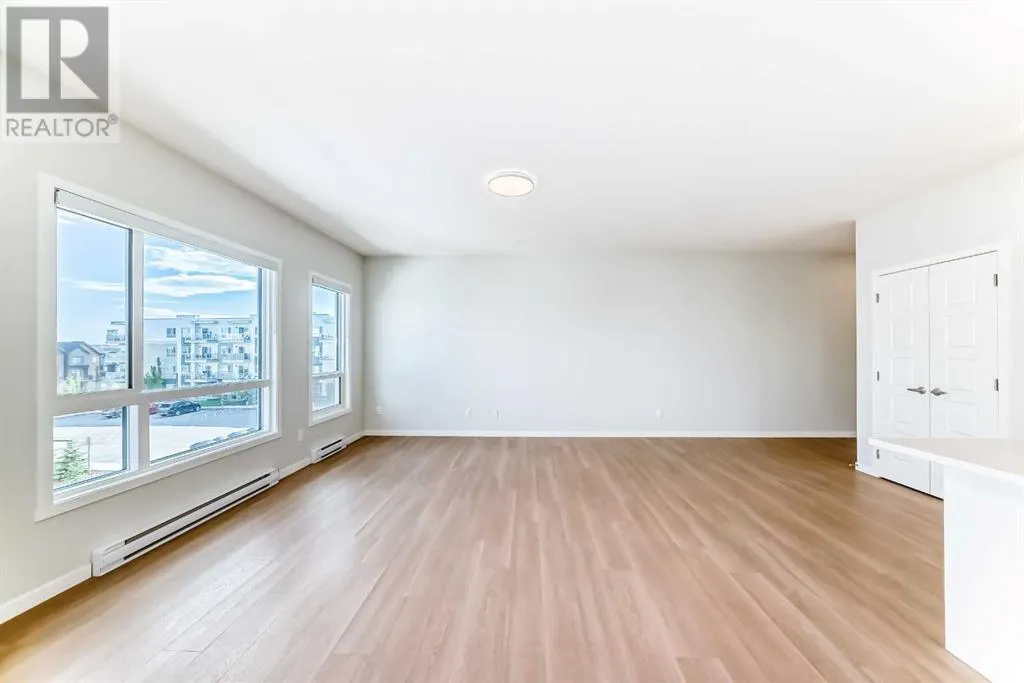 2304, 220 Seton Grove SE