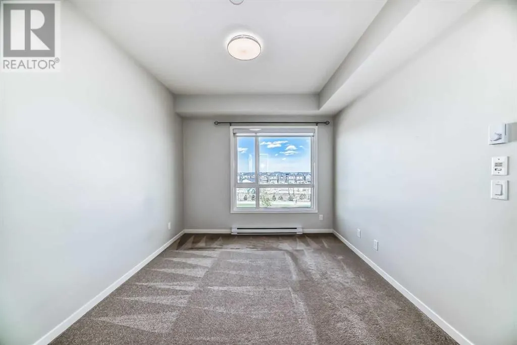 2304, 220 Seton Grove SE