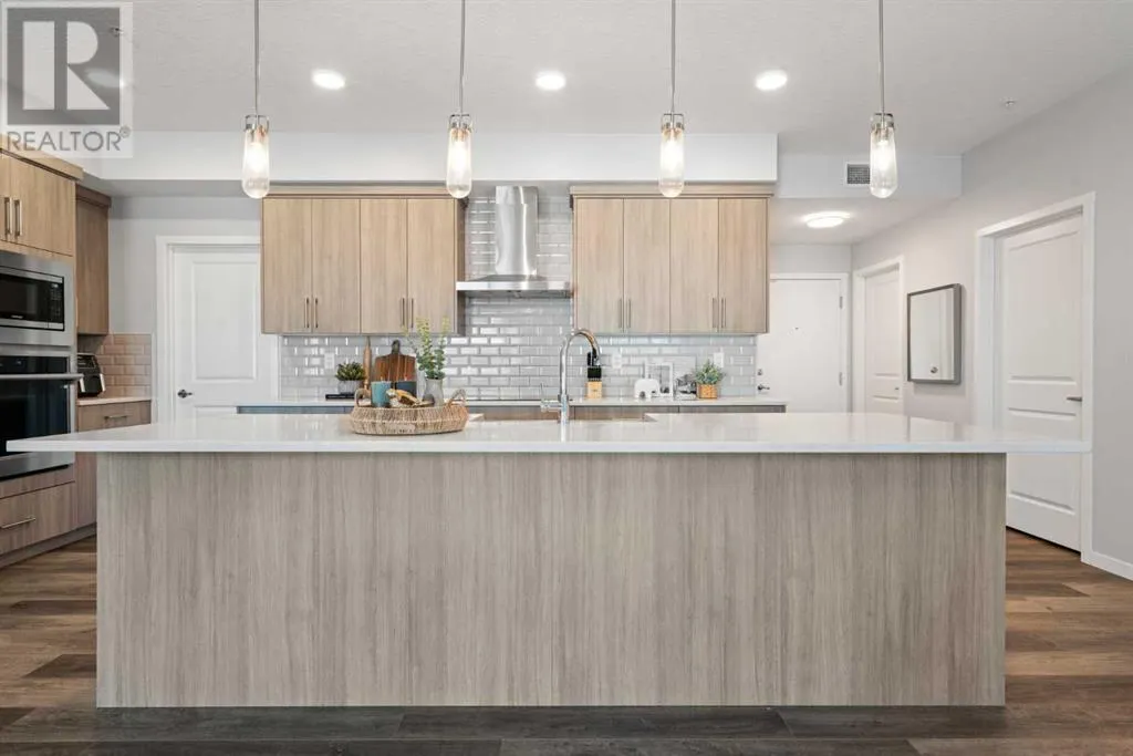 410, 80 Carrington Plaza NW