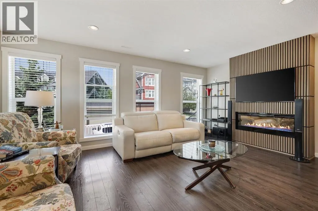 430 Cranford Mews SE