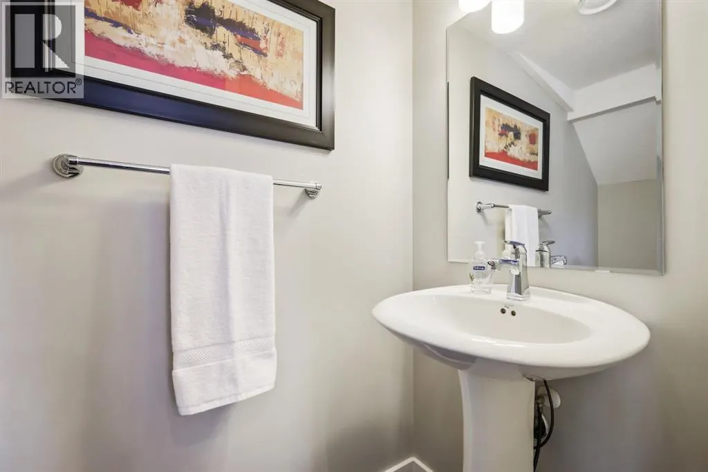 430 Cranford Mews SE