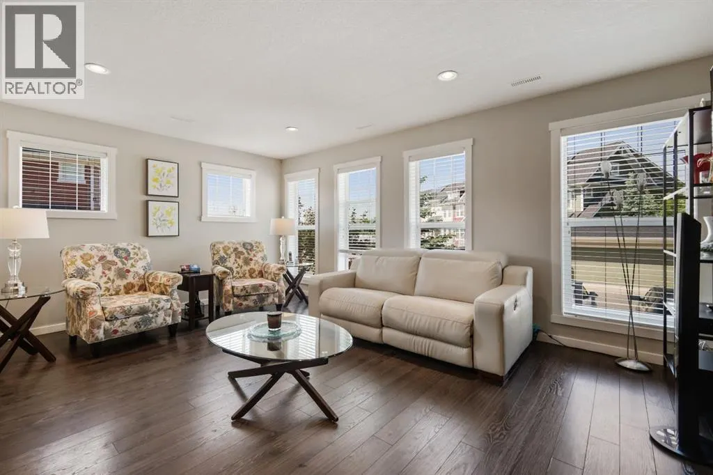 430 Cranford Mews SE