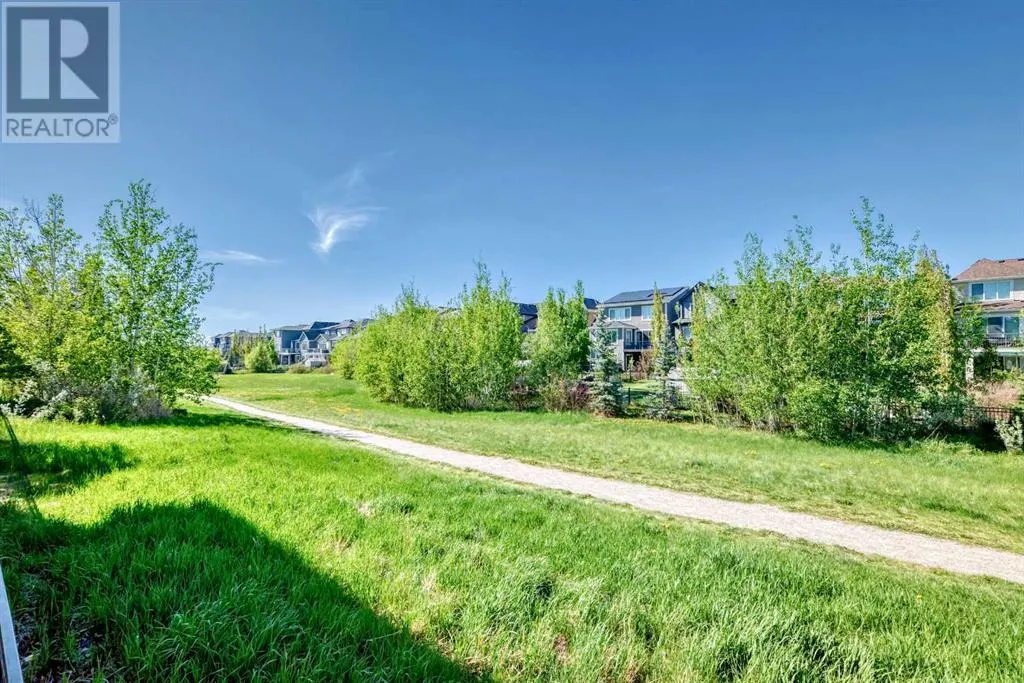 303 Evansridge Park NW