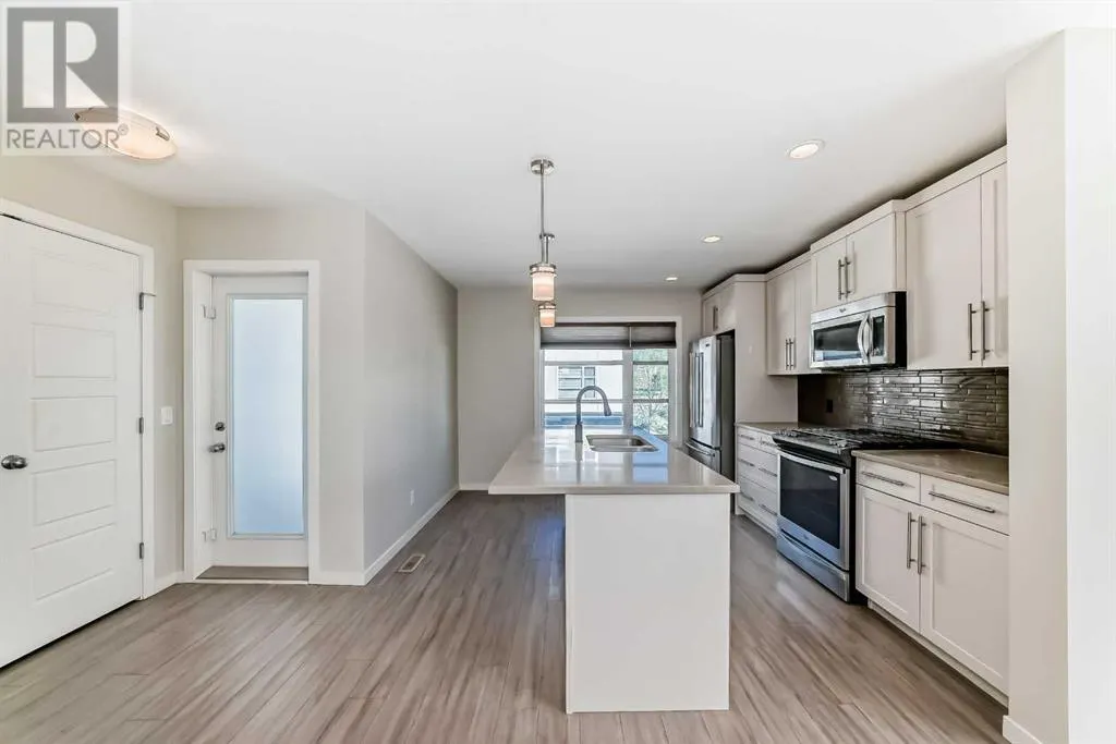 303 Evansridge Park NW
