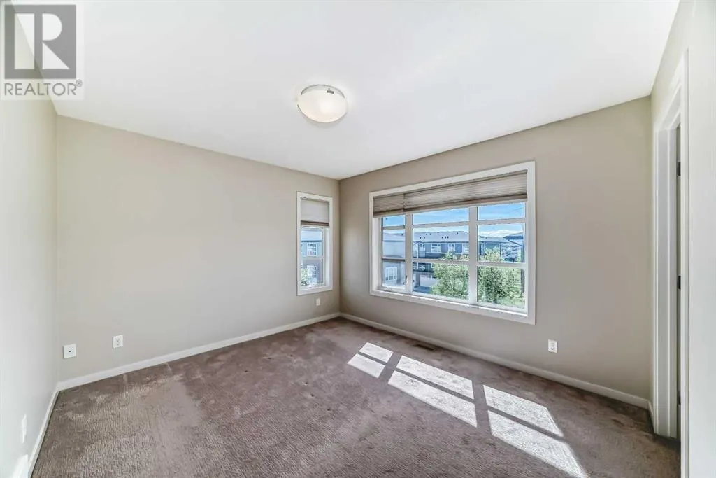 303 Evansridge Park NW