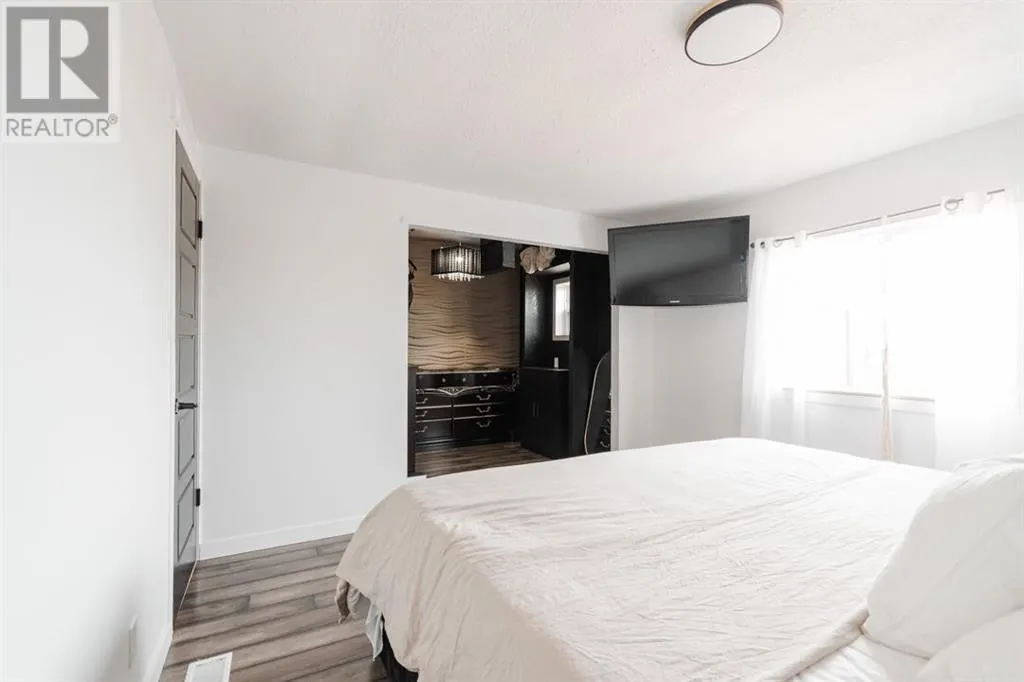 184 Gregoire Crescent