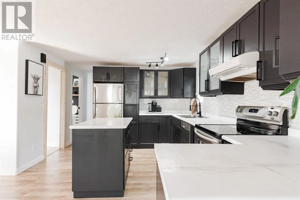 184 Gregoire Crescent