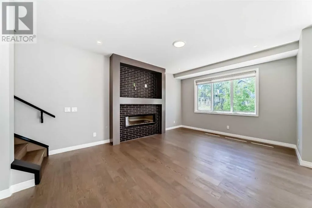 87 Legacy Glen Terrace SE