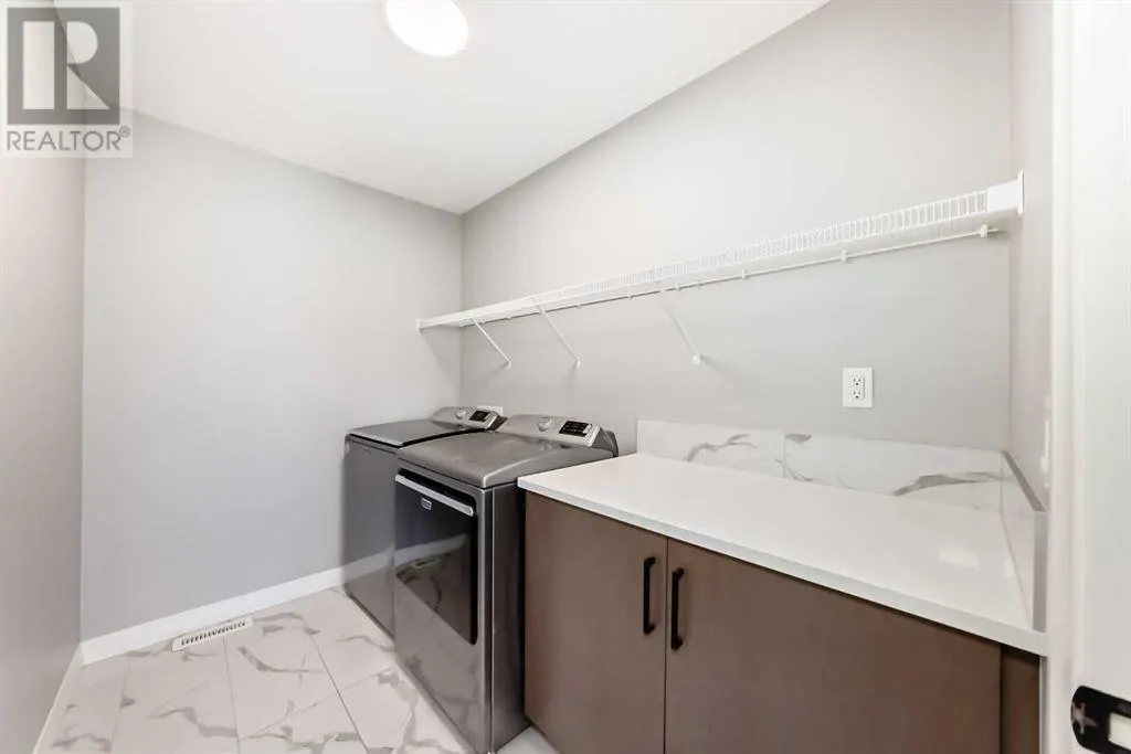 87 Legacy Glen Terrace SE