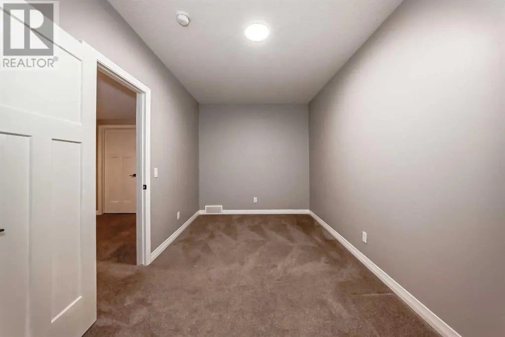 87 Legacy Glen Terrace SE