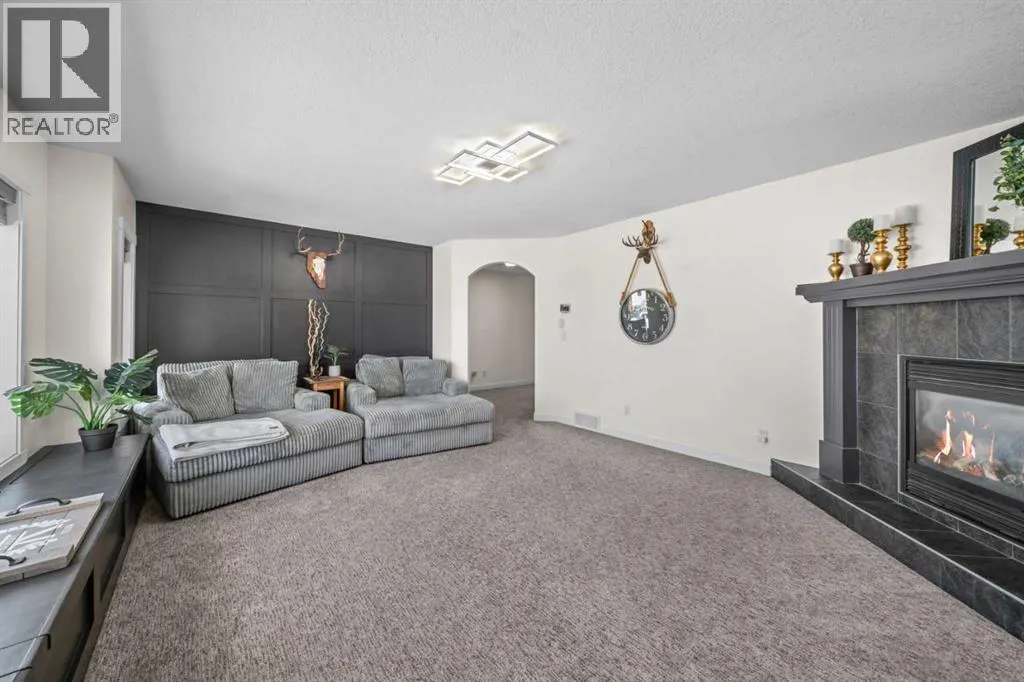 277 Crystal Shores Drive