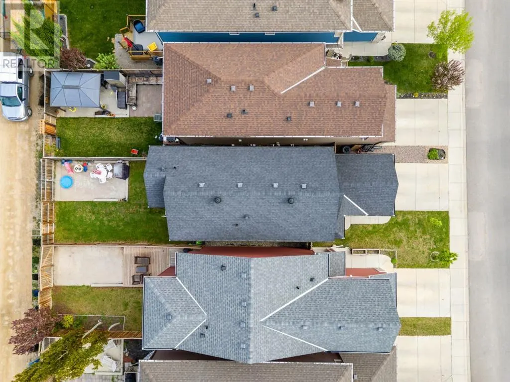 54 Legacy Close SE