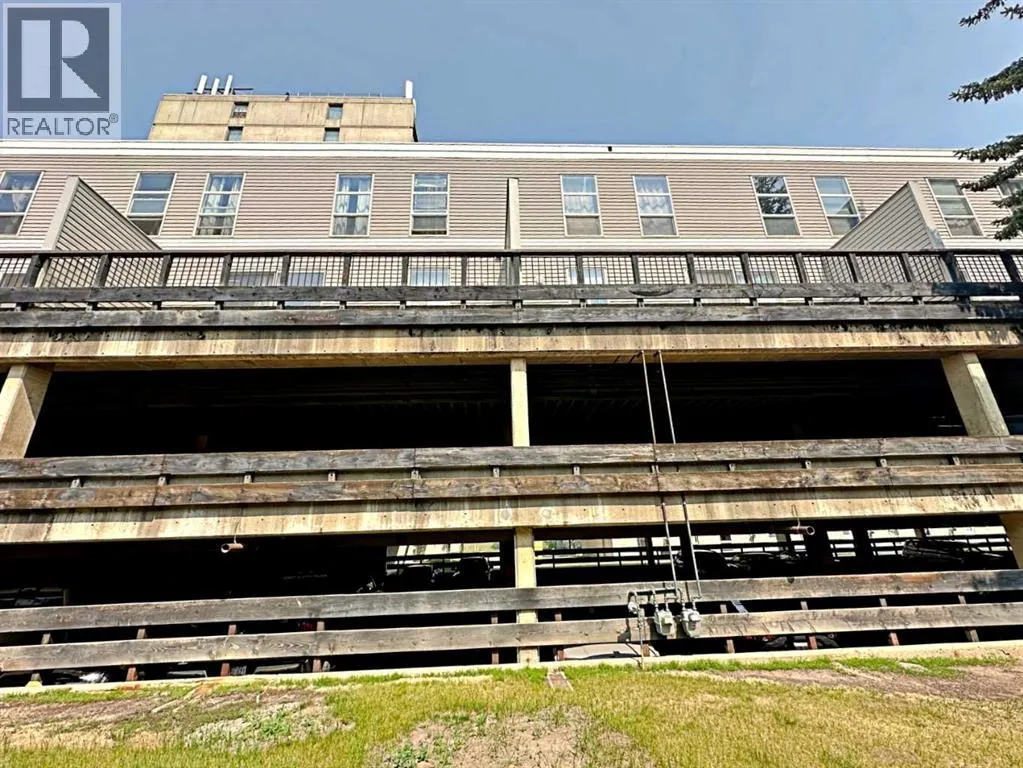1639, 21 Macdonald Drive