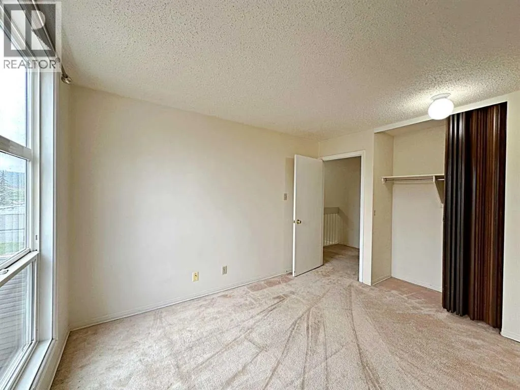 1639, 21 Macdonald Drive
