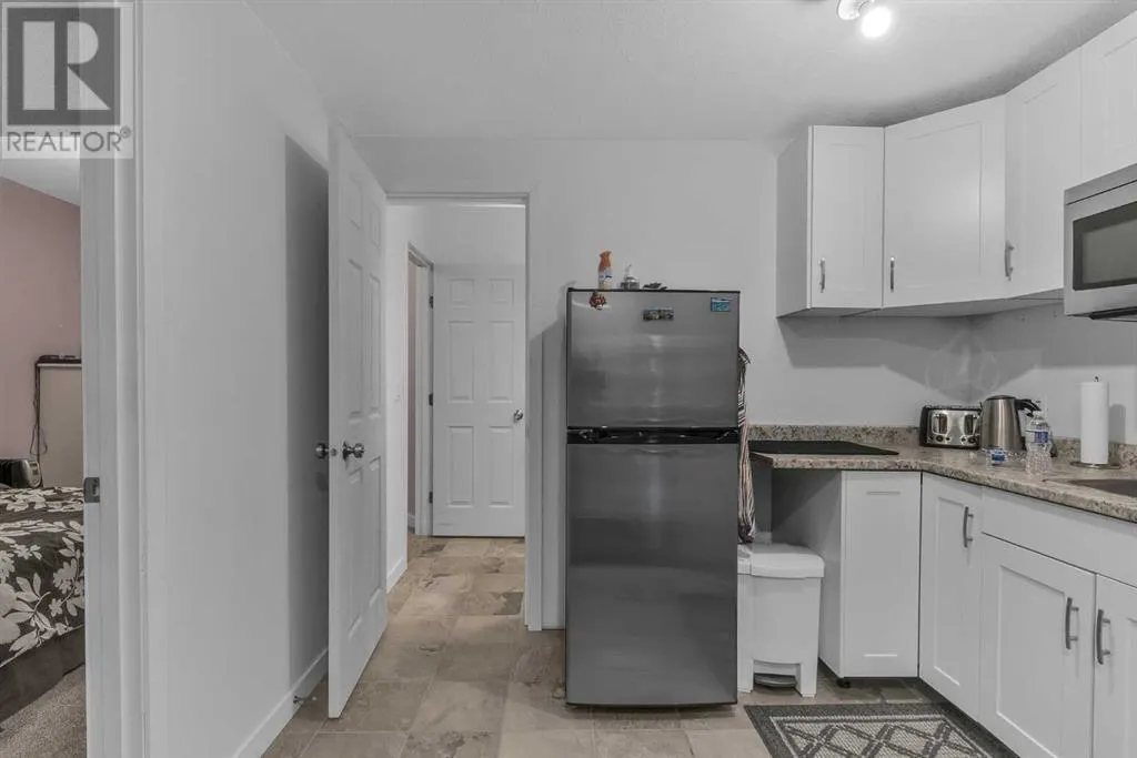 19 Mount Rae Heights