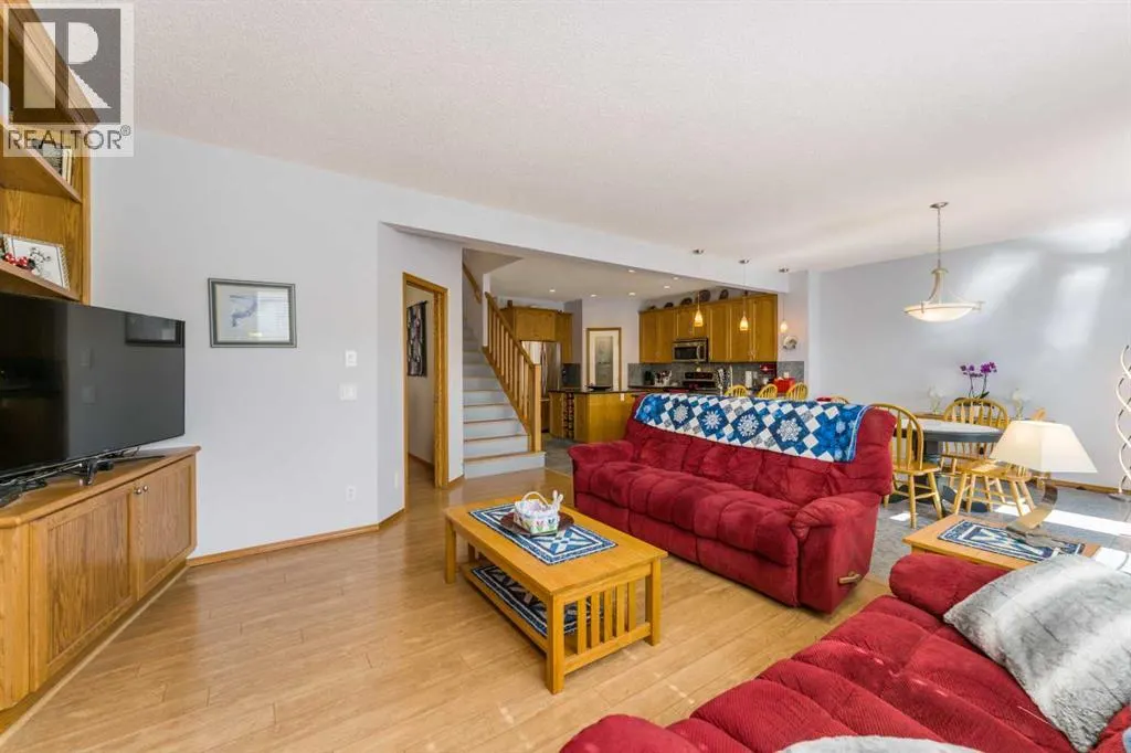 57 Copperleaf Way SE