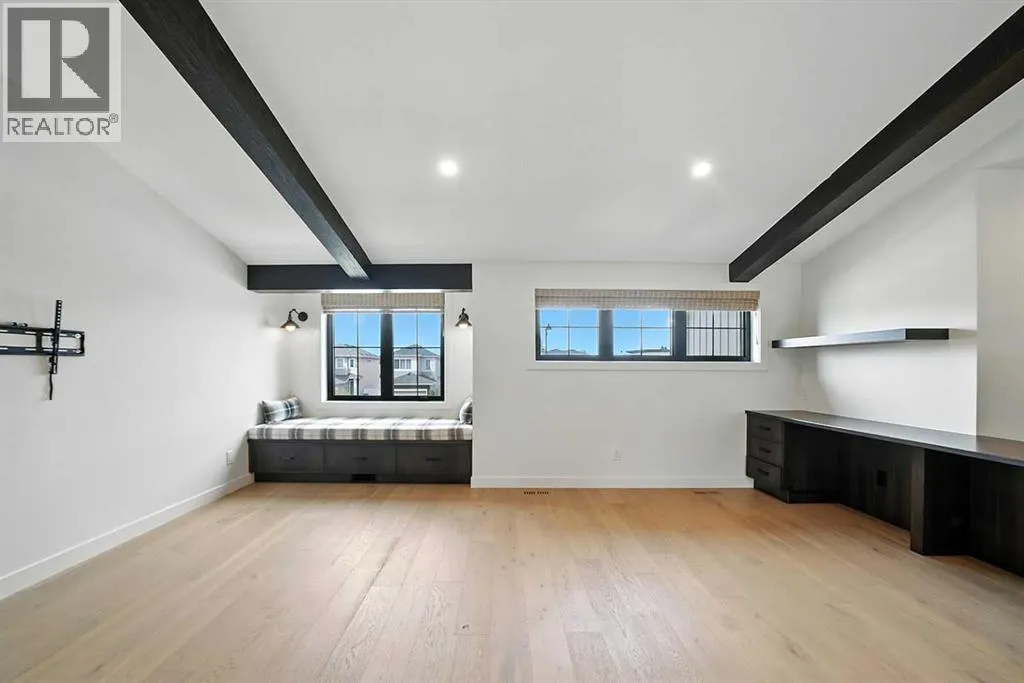129 Emerald Drive