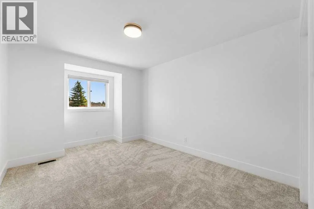 5 Mckenzie Lake Point SE