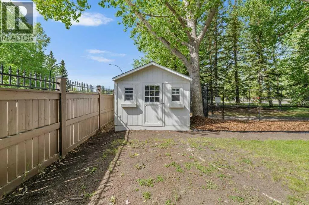 5 Mckenzie Lake Point SE