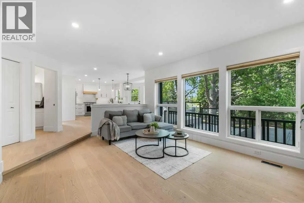 5 Mckenzie Lake Point SE