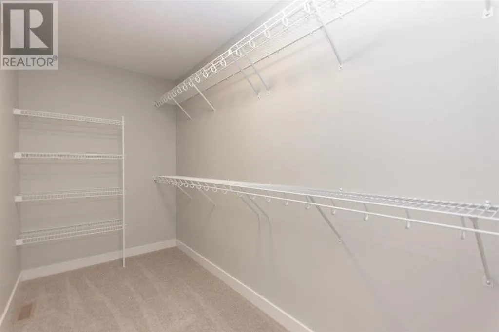 63 Bardwell Way