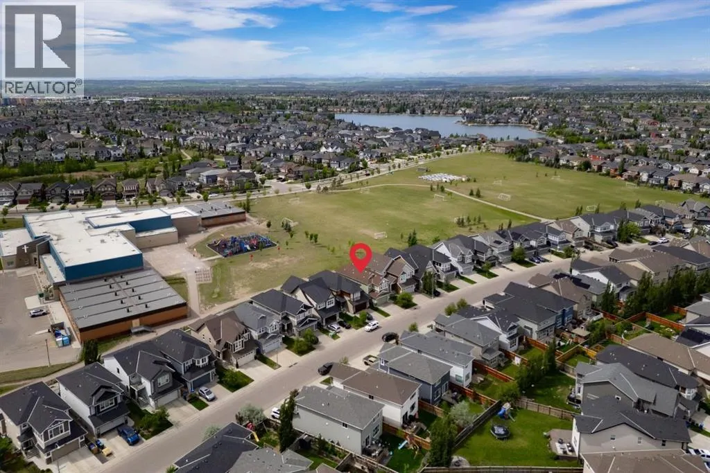 220 Auburn Meadows Crescent SE
