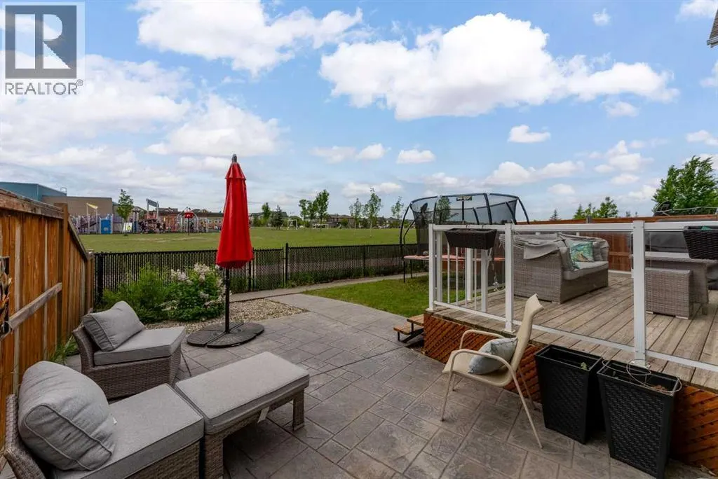 220 Auburn Meadows Crescent SE