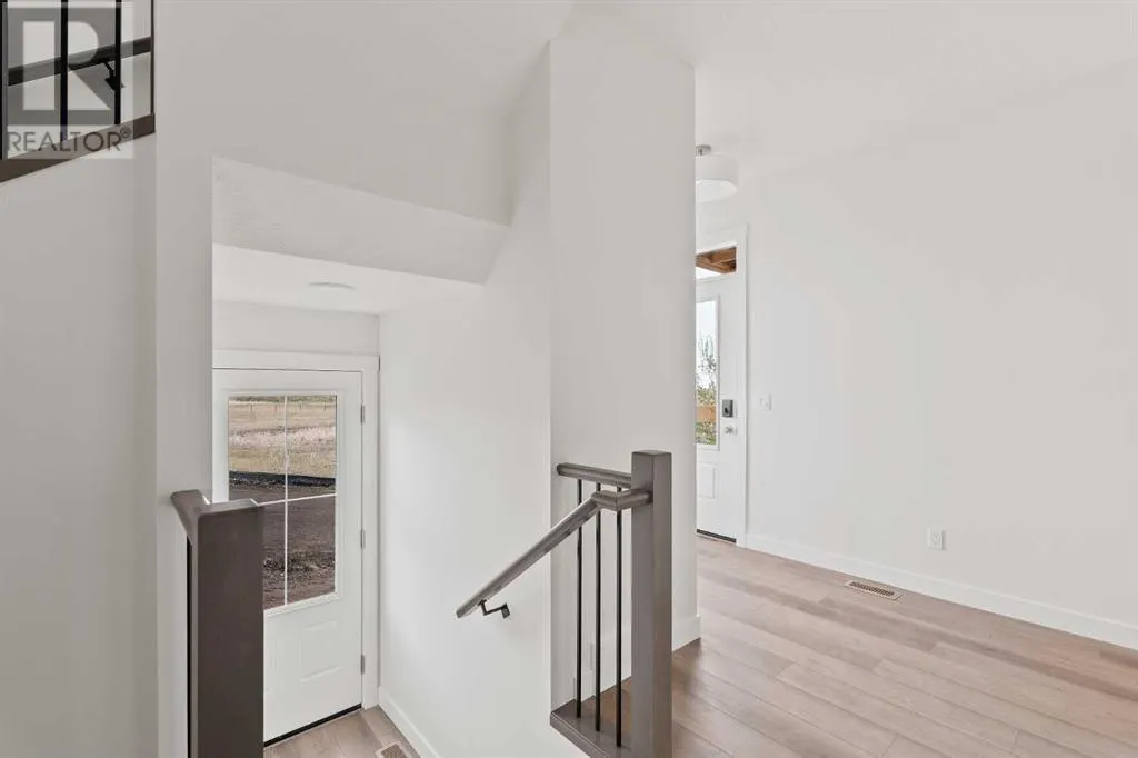 83 Silver Spruce Bay SW