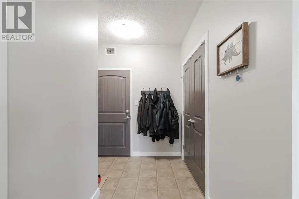 305, 136D Sandpiper Road