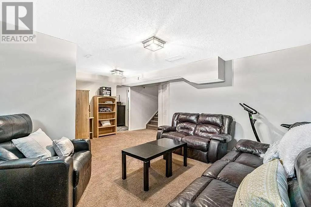 105 Cimarron Park Circle