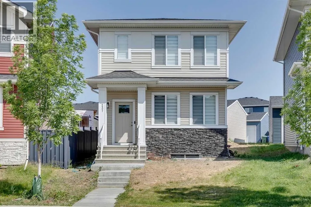 237 Dawson Circle