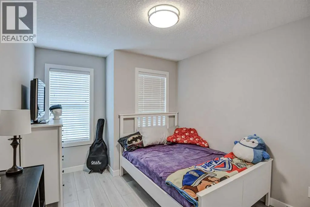 448 West Lakeview Drive