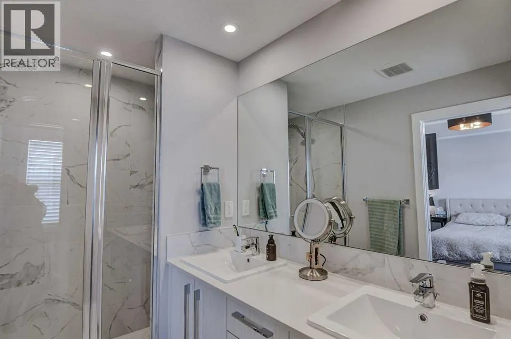 448 West Lakeview Drive