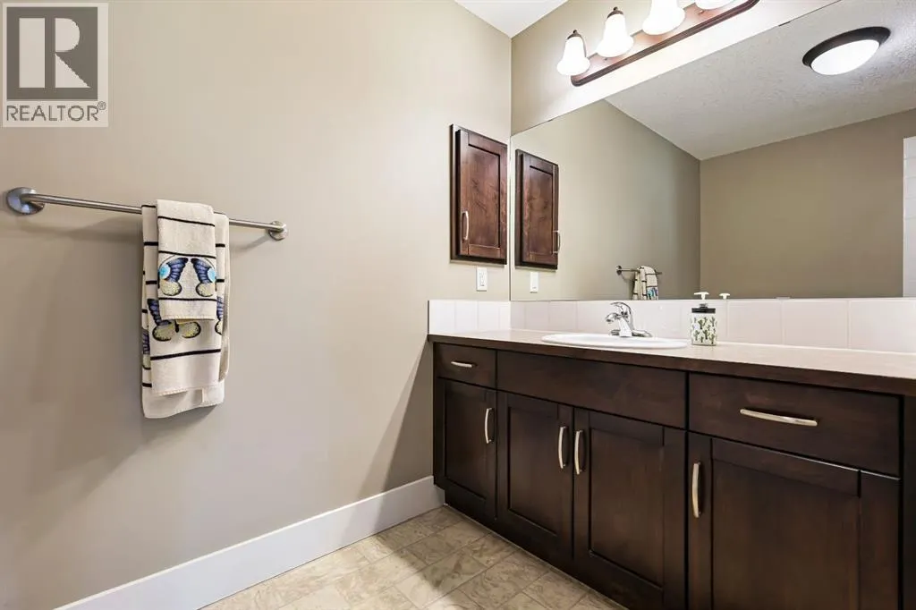107, 77 George Fox Trail