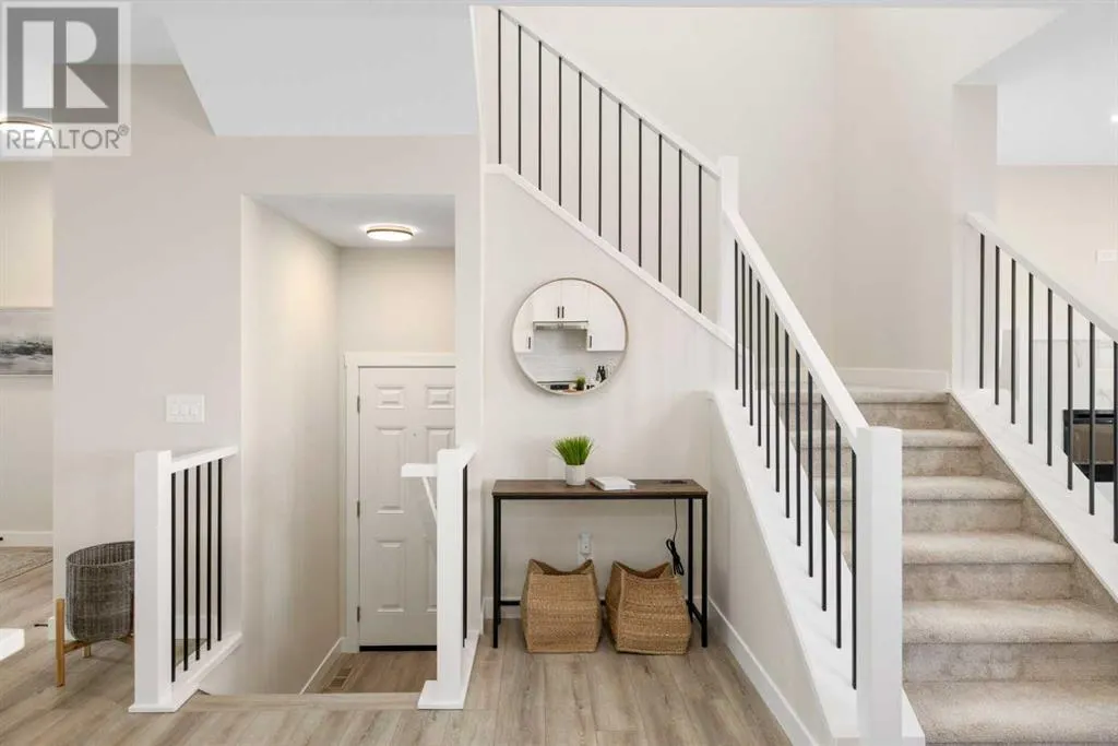 390 Kinniburgh Loop